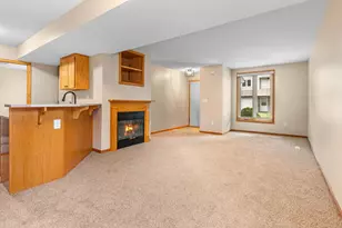 1585 Millpond Ct, Chaska, MN 55318 - Photo 12