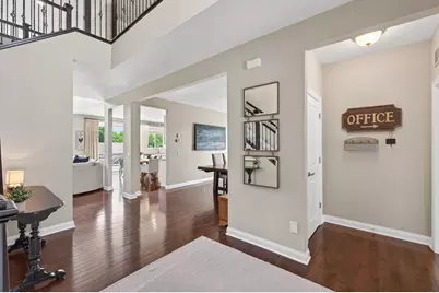 9081 Harrow Way, Eden Prairie, MN 55347 - Photo 8