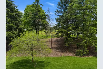 4233 93rd Avenue N, Brooklyn Park, MN 55443 - Photo 2