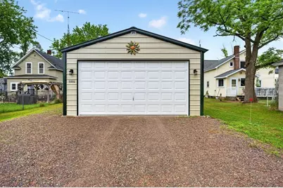 306 W Hazel Street, Spooner, WI 54801 - Photo 4