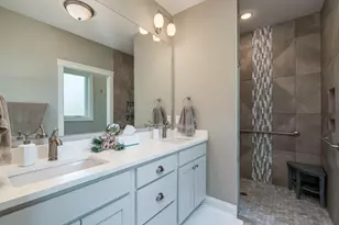 305 Dancing Waters Cir, Mankato, MN 56001 - Photo 24