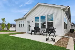 1063 Moers Dr, Chaska, MN 55318 - Photo 28
