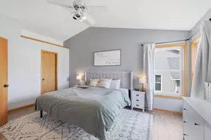 7066 159th St W, Apple Valley, MN 55124 - Photo 14