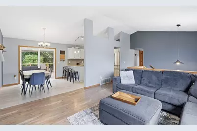 7066 159th Street W, Apple Valley, MN 55124 - Photo 6