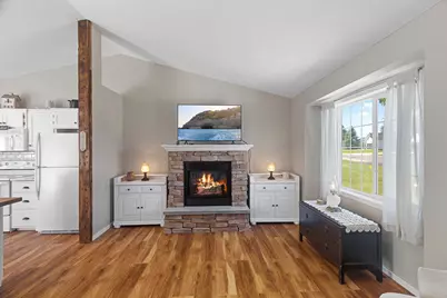 741 Morrison Avenue S, Annandale, MN 55302 - Photo 2
