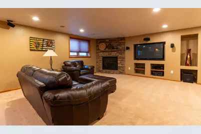 1913 Pentland Street, West Fargo, ND 58078 - Photo 30