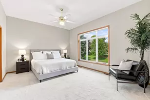 10276 Lancaster Ln, Woodbury, MN 55129 - Photo 16