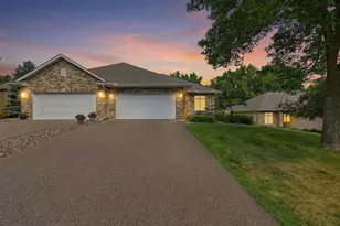 10276 Lancaster Ln, Woodbury, MN 55129 - Photo 32