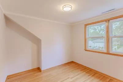 109 23rd Avenue S, South Saint Paul, MN 55075 - Photo 10