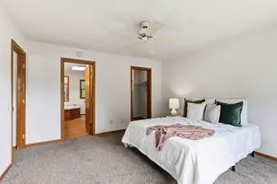1534 Larpenteur Ave E, Saint Paul, MN 55109 - Photo 16