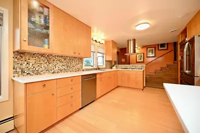 65 E Broadway Street, Winona, MN 55987 - Photo 10