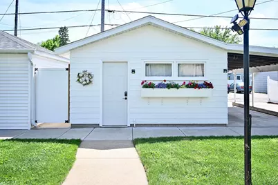 65 E Broadway Street, Winona, MN 55987 - Photo 34