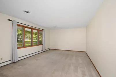 300 Quaker Lane N, Plymouth, MN 55441 - Photo 6