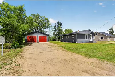 213 Roosevelt Road SW, Bemidji, MN 56601 - Photo 2