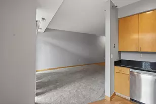 2600 University Ave SE, Minneapolis, MN 55414 - Photo 4
