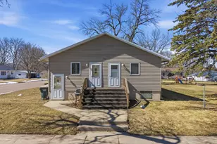 226 3rd Ave S, Brownton, MN 55312 - Photo 14