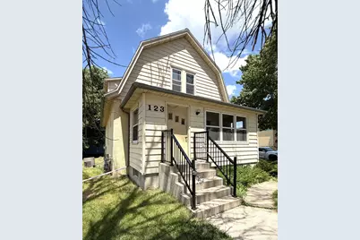 123 E 12th Street, Fairmont, MN 56031 - Photo 2