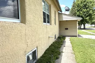 123 E 12th St, Fairmont, MN 56031 - Photo 30