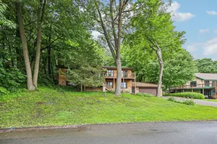 6680 Lotus Trail, Chanhassen, MN 55317 - Photo 2