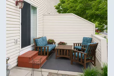 9949 Hamlet Lane S, Cottage Grove, MN 55016 - Photo 2