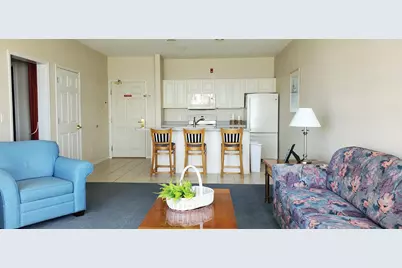 100 Central Point Road #106, Lake City, MN 55041 - Photo 8