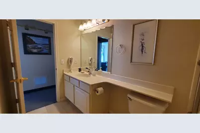 100 Central Point Road #106, Lake City, MN 55041 - Photo 10