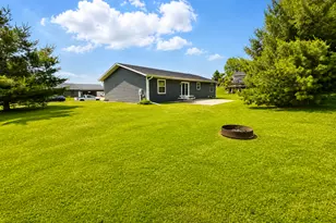 207 2nd Ave NW, Altura, MN 55910 - Photo 2