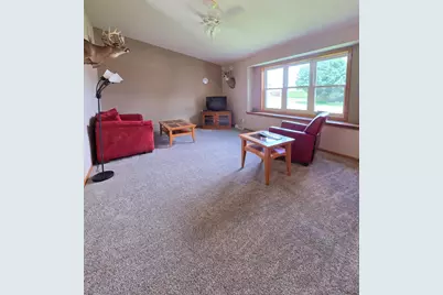 207 2nd Avenue NW, Altura, MN 55910 - Photo 6