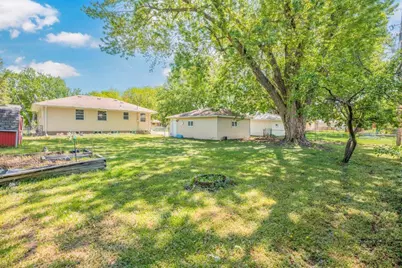 5949 Quail Avenue N, Crystal, MN 55429 - Photo 16
