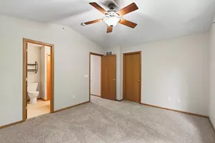 10104 Fillmore St NE, Blaine, MN 55434 - Photo 24
