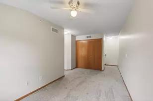 10104 Fillmore St NE, Blaine, MN 55434 - Photo 18