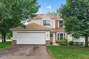10104 Fillmore St NE, Blaine, MN 55434 - Photo 4