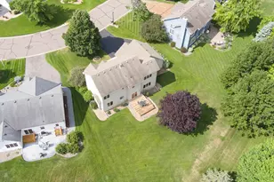 3895 Arlington Dr, Woodbury, MN 55129 - Photo 72