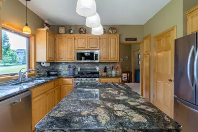 3895 Arlington Drive, Woodbury, MN 55129 - Photo 14