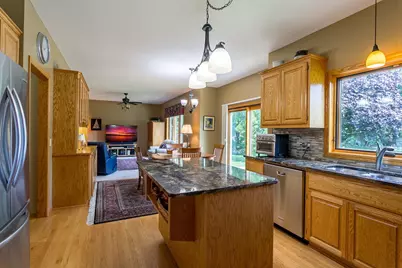 3895 Arlington Drive, Woodbury, MN 55129 - Photo 12