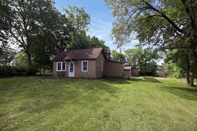 829 Willow Street W, Detroit Lakes, MN 56501 - Photo 2