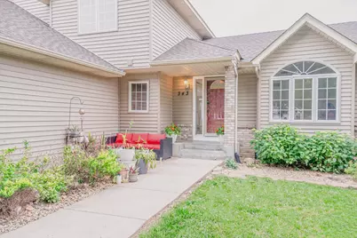 343 Pendryn Hill Curve, Woodbury, MN 55125 - Photo 2