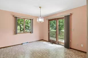 455 Green Mill Ln, Hudson, WI 54016 - Photo 8