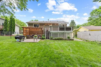 8430 Hiawatha Avenue, Eden Prairie, MN 55347 - Photo 32