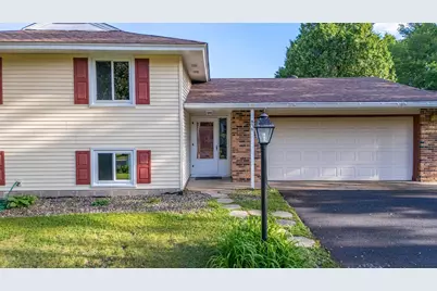 838 Jonathan Drive, Apple Valley, MN 55124 - Photo 6