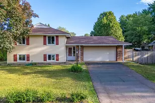 838 Jonathan Dr, Apple Valley, MN 55124 - Photo 1