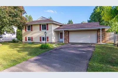 838 Jonathan Drive, Apple Valley, MN 55124 - Photo 2