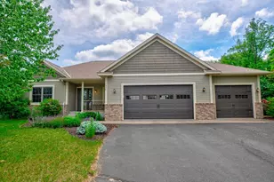 1340 Creekwood Dr, New Richmond, WI 54017 - Photo 1