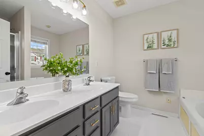 15734 Porchlight Lane, Eden Prairie, MN 55347 - Photo 22