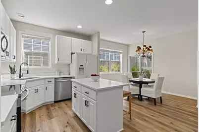 15734 Porchlight Lane, Eden Prairie, MN 55347 - Photo 8