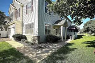 868 Princeton Ave, Shakopee, MN 55379 - Photo 1