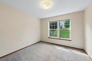 868 Princeton Ave, Shakopee, MN 55379 - Photo 38