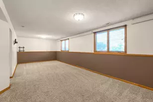 9109 Erickson Ct N, Brooklyn Park, MN 55428 - Photo 18