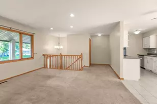 9109 Erickson Ct N, Brooklyn Park, MN 55428 - Photo 6