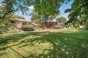 9109 Erickson Ct N, Brooklyn Park, MN 55428 - Photo 32